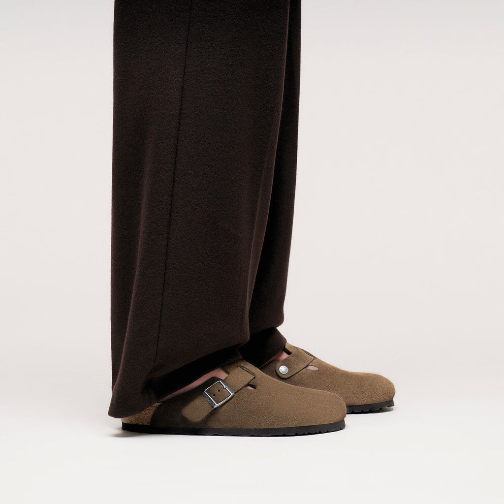 Boston Soft Footbed Suede Leather